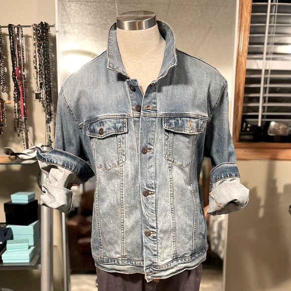 Goodiellow & Co. Men’s light blue trucker Jean jacket - Picture 1 of 6